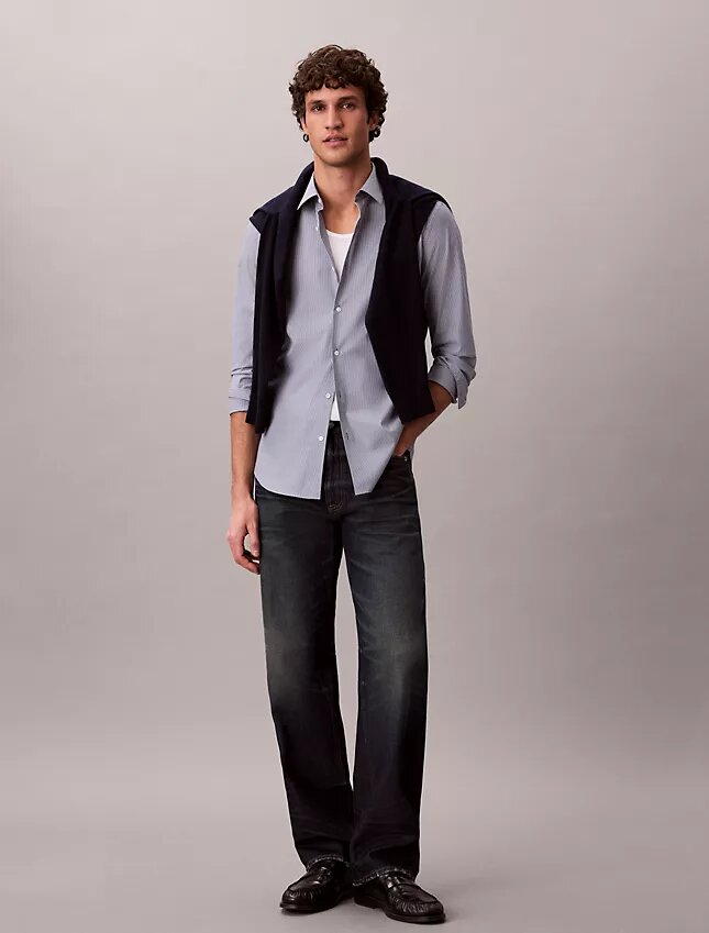Camisa ajustada de Cotton Stretch a rayas con botones Camisa ajustada de Cotton Stretch a rayas con botones