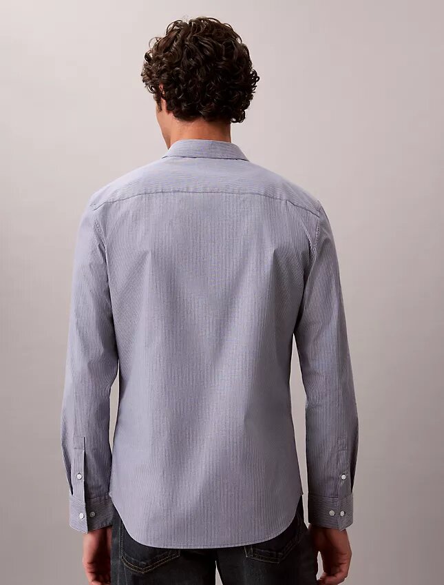 Camisa ajustada de Cotton Stretch a rayas con botones Camisa ajustada de Cotton Stretch a rayas con botones