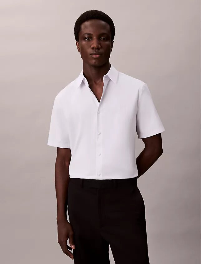 Camisa ajustada de Cotton Stretch con botones Camisa ajustada de Cotton Stretch con botones