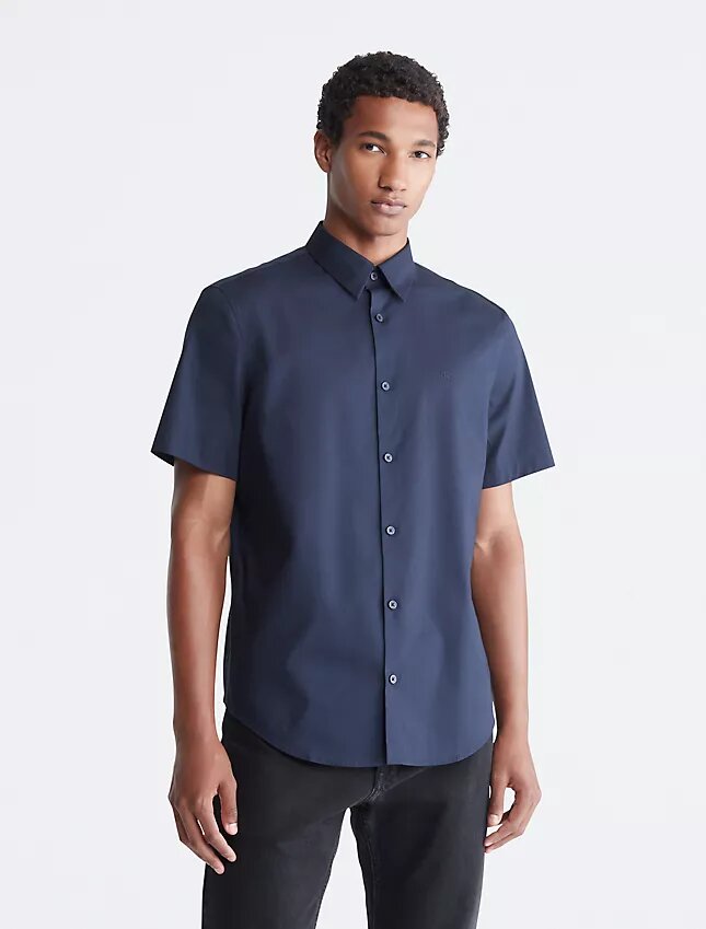 Camisa ajustada de Cotton Stretch con botones Camisa ajustada de Cotton Stretch con botones