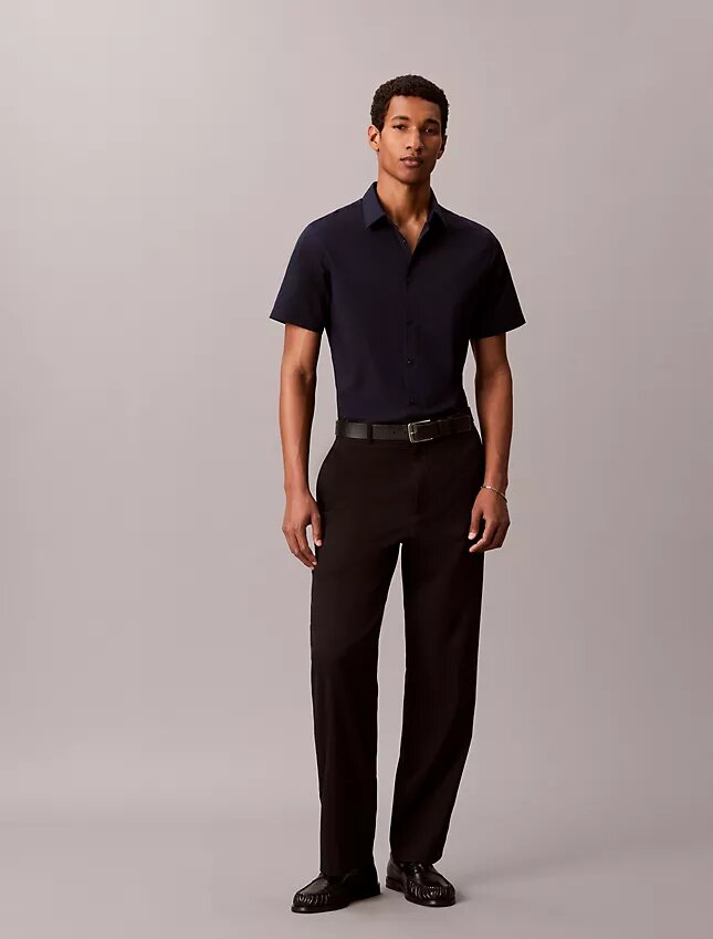 Camisa ajustada de Cotton Stretch con botones Camisa ajustada de Cotton Stretch con botones