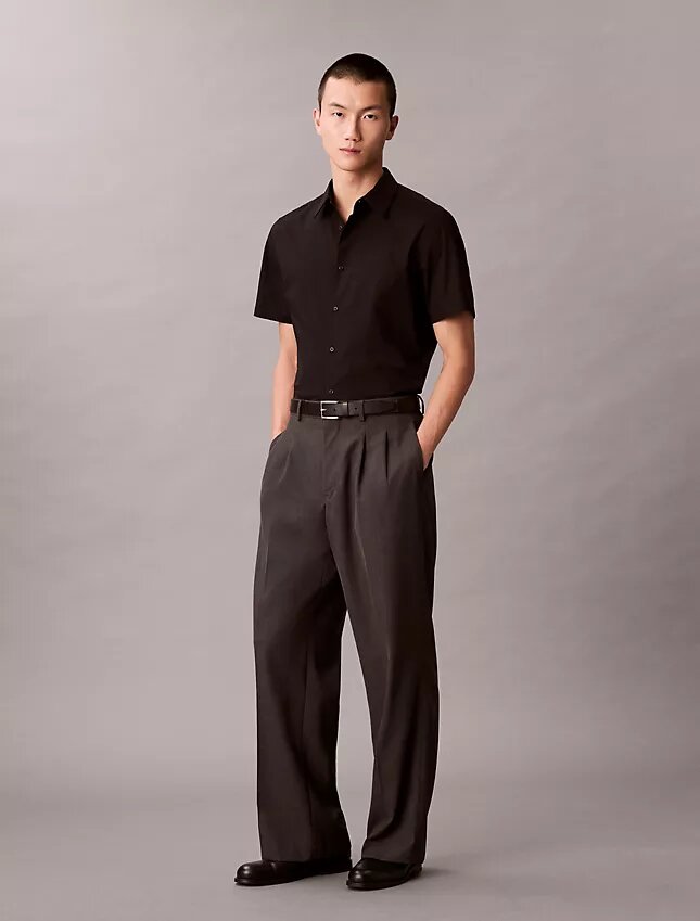 Camisa ajustada de Cotton Stretch con botones Camisa ajustada de Cotton Stretch con botones