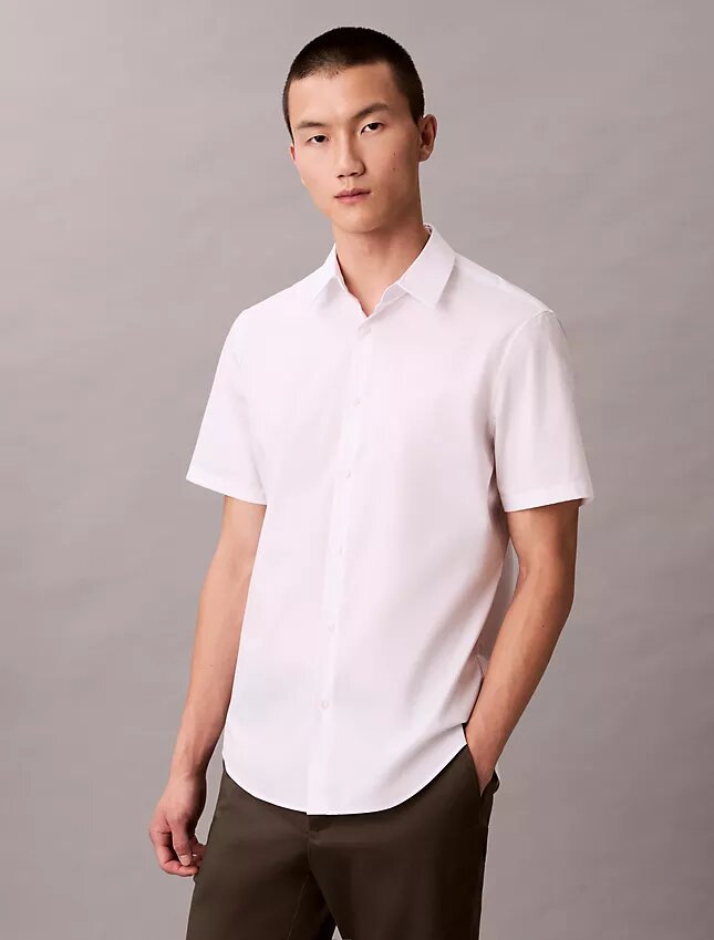 Camisa ajustada de Cotton Stretch con botones Camisa ajustada de Cotton Stretch con botones