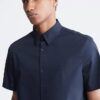 Camisa ajustada de Cotton Stretch con botones Camisa ajustada de Cotton Stretch con botones