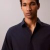 Camisa ajustada de Cotton Stretch con botones Camisa ajustada de Cotton Stretch con botones