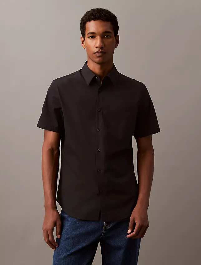 Camisa ajustada de Cotton Stretch con botones Camisa ajustada de Cotton Stretch con botones