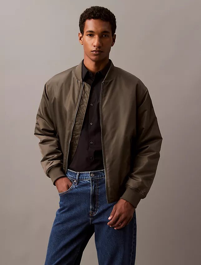 Camisa ajustada de Cotton Stretch con botones Camisa ajustada de Cotton Stretch con botones