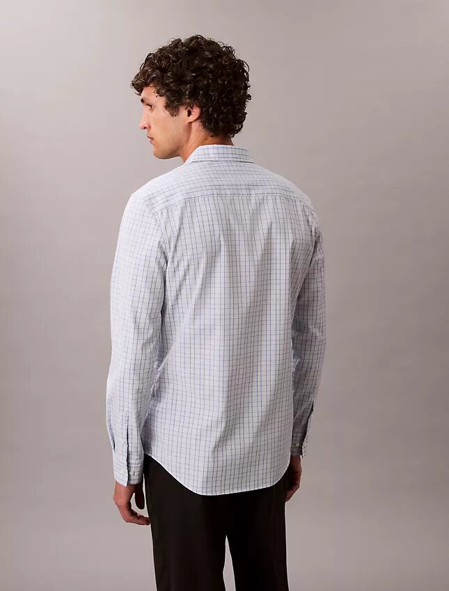 Camisa ajustada de cuadros de Cotton Stretch con botones Camisa ajustada de cuadros de Cotton Stretch con botones