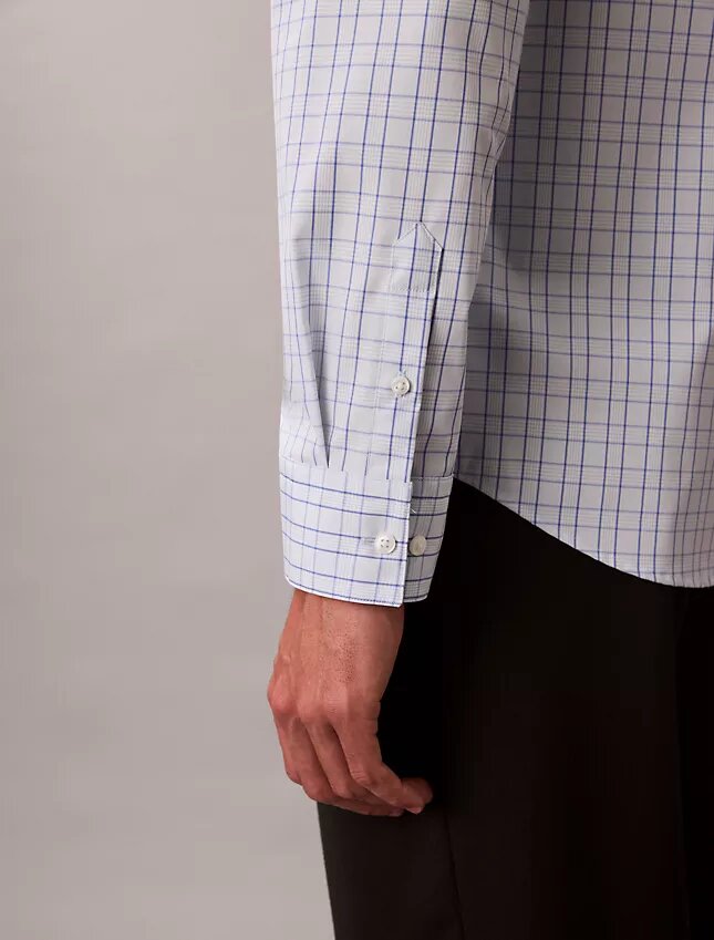 Camisa ajustada de cuadros de Cotton Stretch con botones Camisa ajustada de cuadros de Cotton Stretch con botones