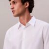 Camisa ajustada de popelín de algodón Cotton Stretch con botones Camisa ajustada de popelín de algodón Cotton Stretch con botones