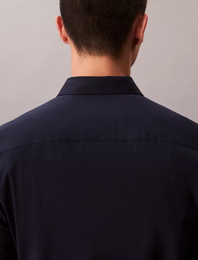 Camisa ajustada de popelín de algodón Cotton Stretch con botones Camisa ajustada de popelín de algodón Cotton Stretch con botones