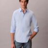 Camisa ajustada elástica con botones Camisa ajustada elástica con botones
