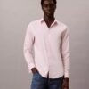 Camisa ajustada elástica con botones Camisa ajustada elástica con botones