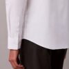Camisa ajustada elástica con botones Camisa ajustada elástica con botones