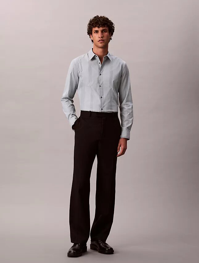 Camisa ajustada elástica Supima con rayas teñidas en hilo Camisa ajustada elástica Supima con rayas teñidas en hilo