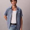 Camisa clásica de cambray con botones