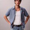 Camisa clásica de cambray con botones