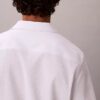 Camisa clásica de seersucker liso con botones