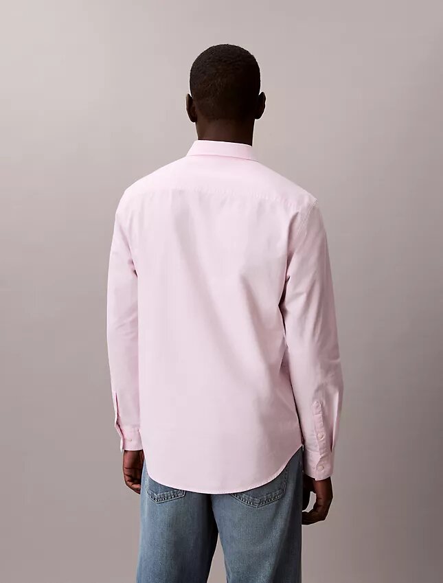 Camisa clásica lisa Oxford con botones Camisa clásica lisa Oxford con botones