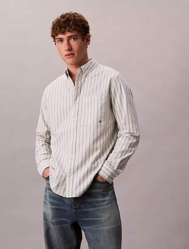 Camisa clásica Oxford a rayas con botones Camisa clásica Oxford a rayas con botones