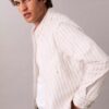 Camisa clásica Oxford a rayas con botones Camisa clásica Oxford a rayas con botones