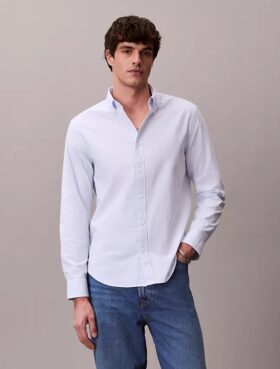 Camisa clásica Oxford de algodón elástico a rayas con botones