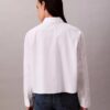 Camisa corta de corte cuadrado con botones Camisa corta de corte cuadrado con botones