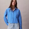 Camisa corta de popelín de algodón con corte cuadrado y botones Camisa corta de popelín de algodón con corte cuadrado y botones