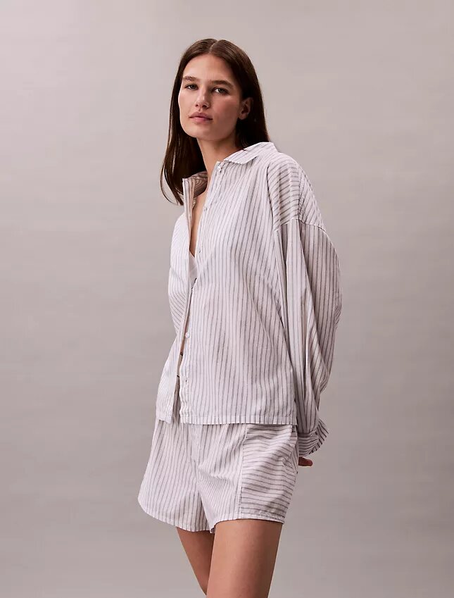 Camisa de dormir holgada de popelín de algodón con botones Camisa de dormir holgada de popelín de algodón con botones