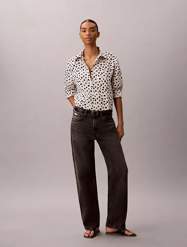 Camisa de lyocell con solapa enrollada y botones Camisa de lyocell con solapa enrollada y botones
