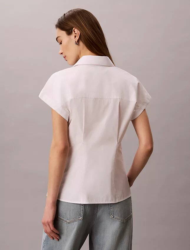 Camisa de manga corta con botones de popelín de algodón Camisa de manga corta con botones de popelín de algodón