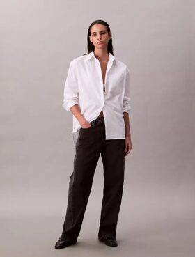 Camisa de popelín con botones y corte relajado