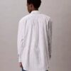 Camisa de popelín de algodón a rayas con botones Camisa de popelín de algodón a rayas con botones