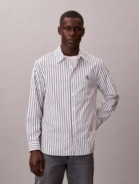 Camisa de popelín lavado a rayas con botones