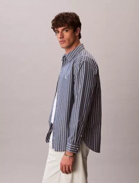 Camisa de popelín lavado a rayas con botones