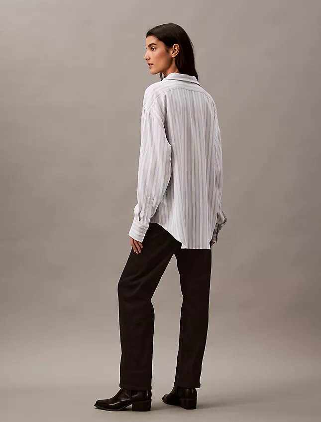 Camisa holgada de viscosa con botones Camisa holgada de viscosa con botones