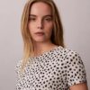 Camiseta ajustada con fruncidos Camiseta ajustada con fruncidos