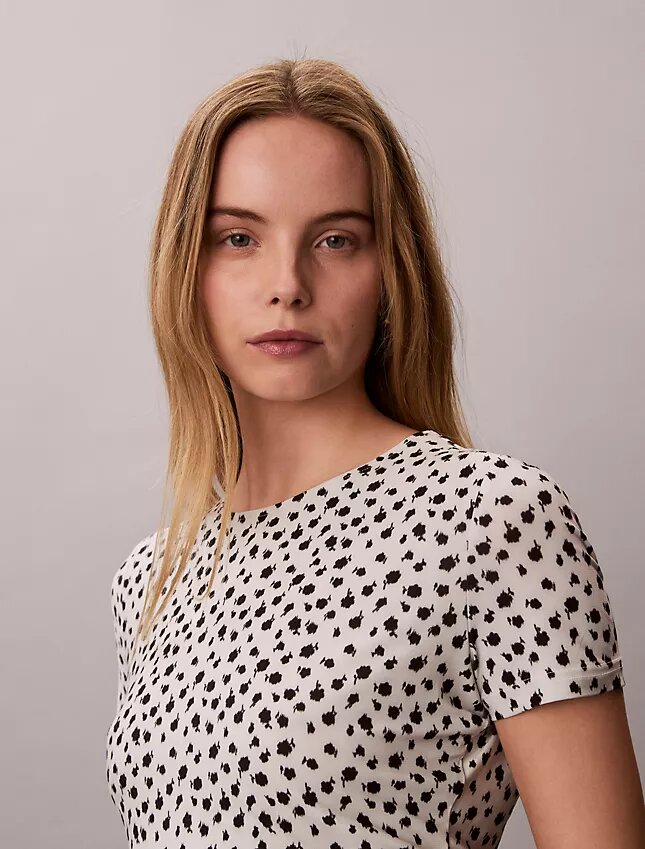 Camiseta ajustada con fruncidos Camiseta ajustada con fruncidos