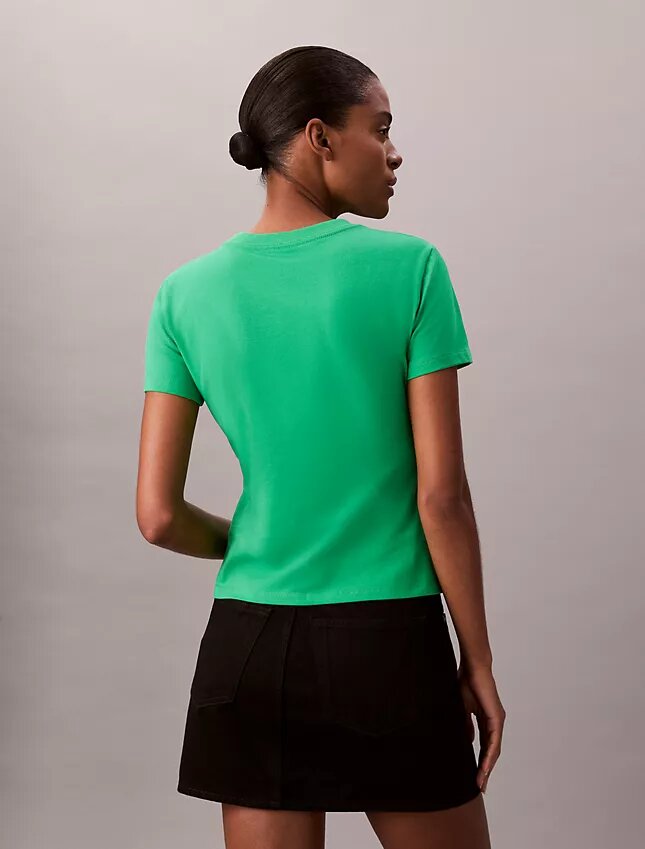 Camiseta ajustada con gráfico de logotipo a rayas Camiseta ajustada con gráfico de logotipo a rayas