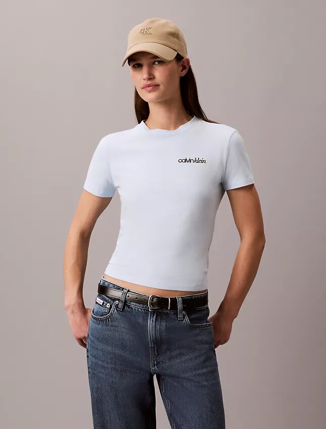Camiseta ajustada con gráfico del logotipo Camiseta ajustada con gráfico del logotipo