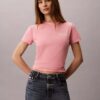 Camiseta ajustada con gráfico del logotipo curvado Camiseta ajustada con gráfico del logotipo curvado
