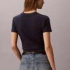 Camiseta ajustada con gráfico del logotipo curvado Camiseta ajustada con gráfico del logotipo curvado