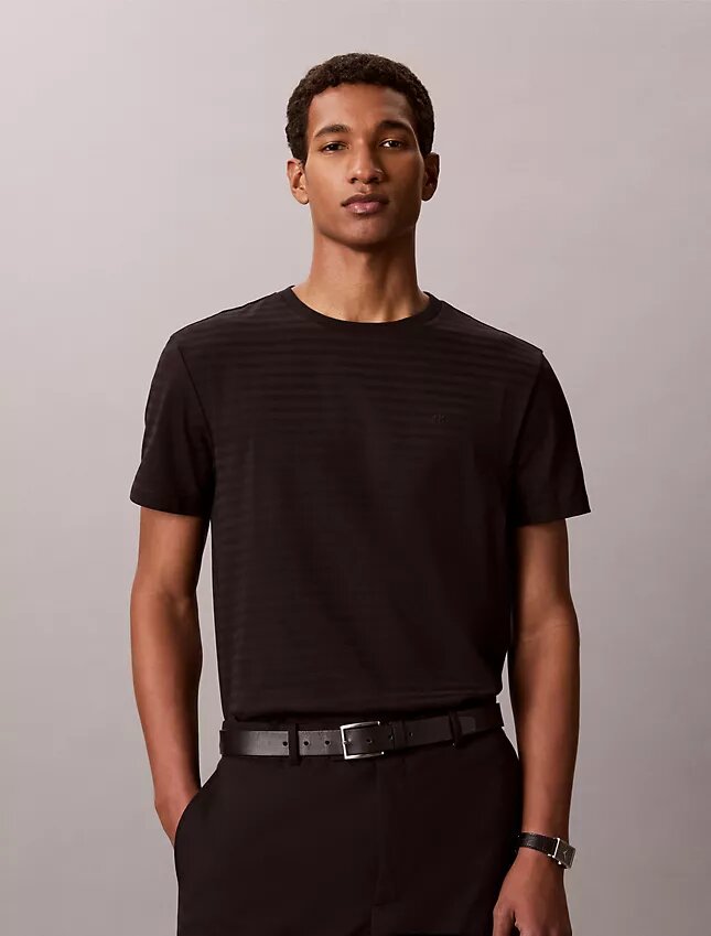 Camiseta clásica a rayas Camiseta clásica a rayas