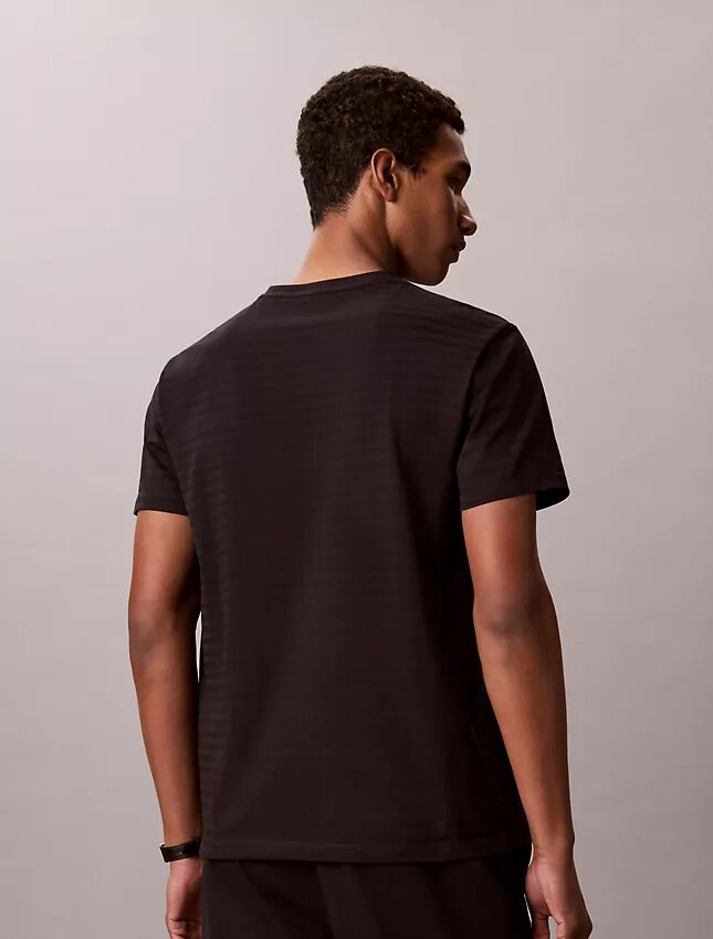 Camiseta clásica a rayas Camiseta clásica a rayas