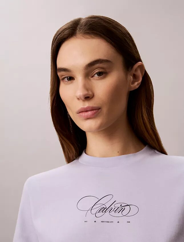 Camiseta clásica con el logotipo Calvin Script Camiseta clásica con el logotipo Calvin Script