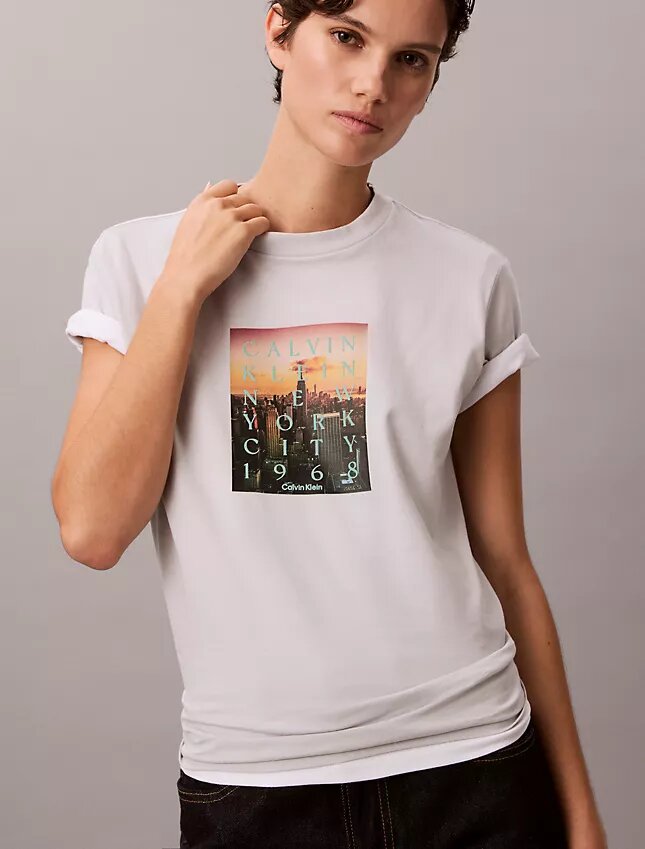 Camiseta clásica con el logotipo «City Sunset» Camiseta clásica con el logotipo «City Sunset»