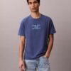 Camiseta clásica con gráfico Ckj Camiseta clásica con gráfico Ckj