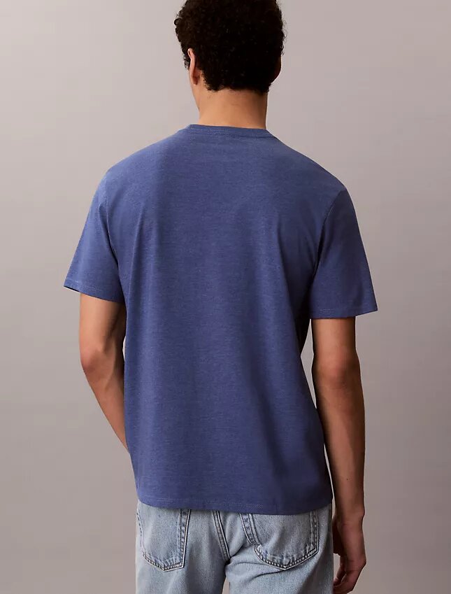 Camiseta clásica con gráfico Ckj Camiseta clásica con gráfico Ckj