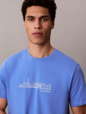 Camiseta clásica con gráfico de horizonte urbano