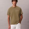 Camiseta clásica con gráfico de logotipo en letra pequeña Camiseta clásica con gráfico de logotipo en letra pequeña